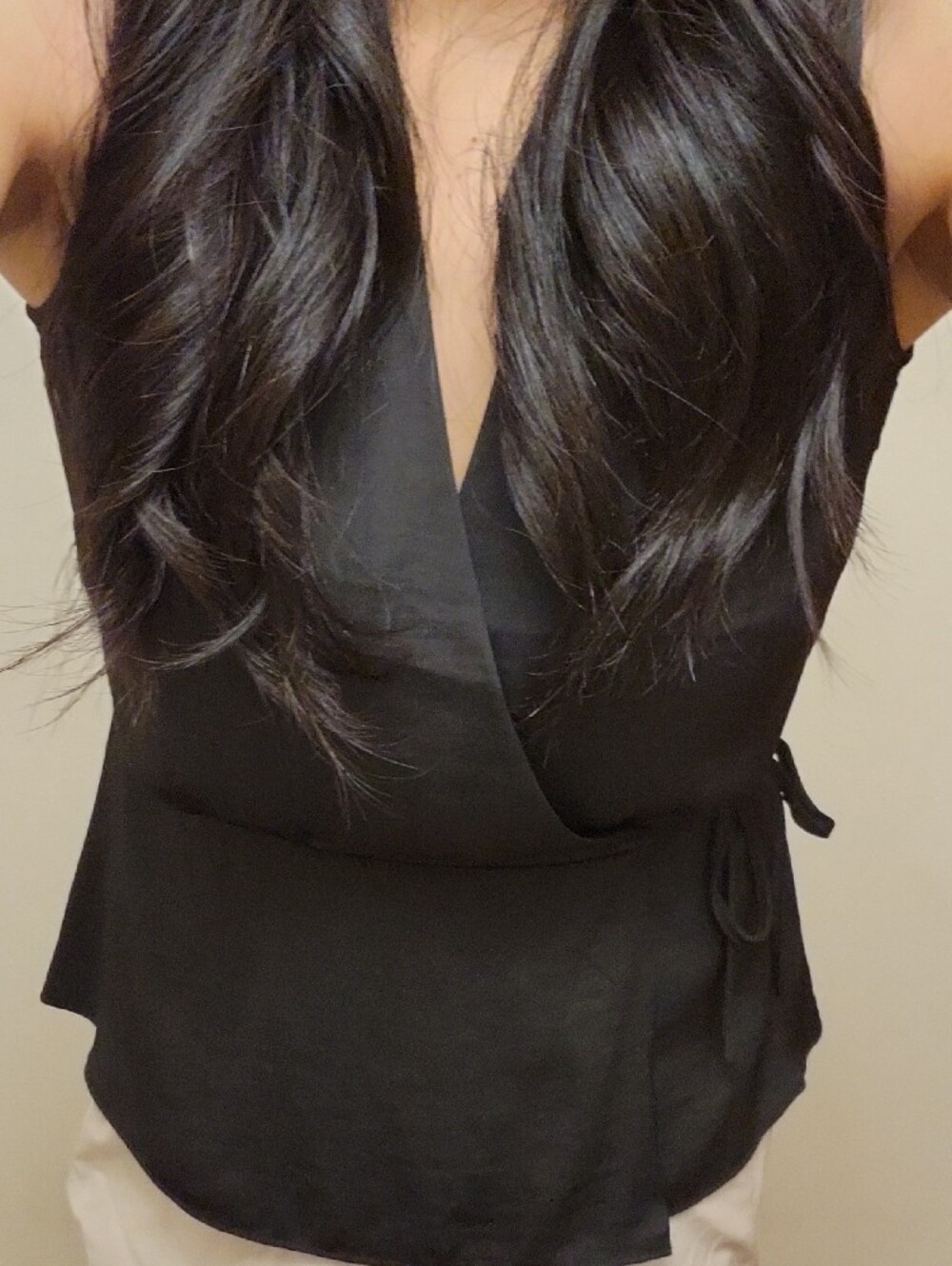Banana Republic NWT Sleeveless Satin Wrap Top Washed Black XXS - Picture 6 of 6